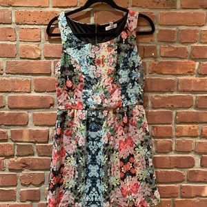 A short floral dress, perfect for spring or summer!